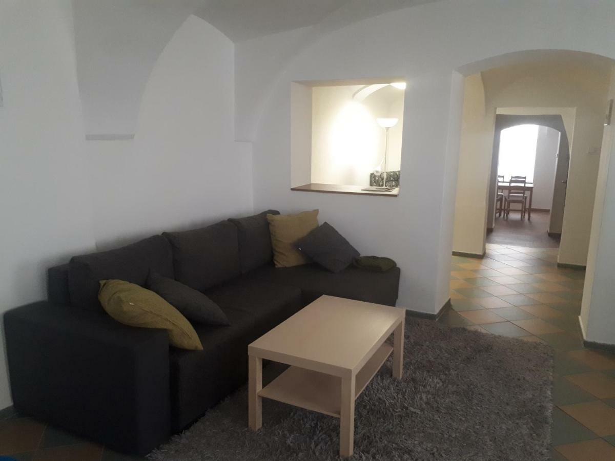 Juestel Apartment Літомержице Екстер'єр фото