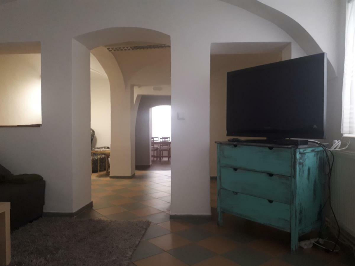 Juestel Apartment Літомержице Екстер'єр фото
